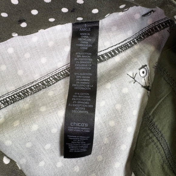 Chicos Pants Womens 1 So Slimming Black and White Polka Dot Girlfriend Ankle - Picture 3 of 8